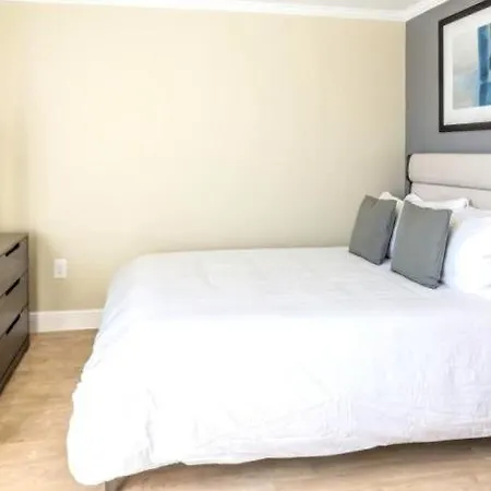 Daire Un Appartement Chic Avec Une Excellente Remise A Neuf A Angers Pour Trois Visiteurs Angers